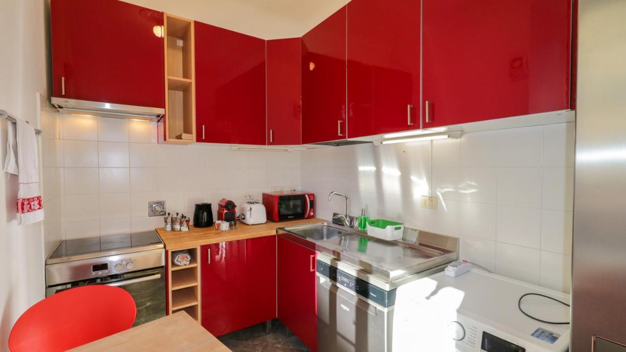 Apartamento Sole, Terrazza, Centro Citta E Wi-Fi Veloce! Génova Exterior foto