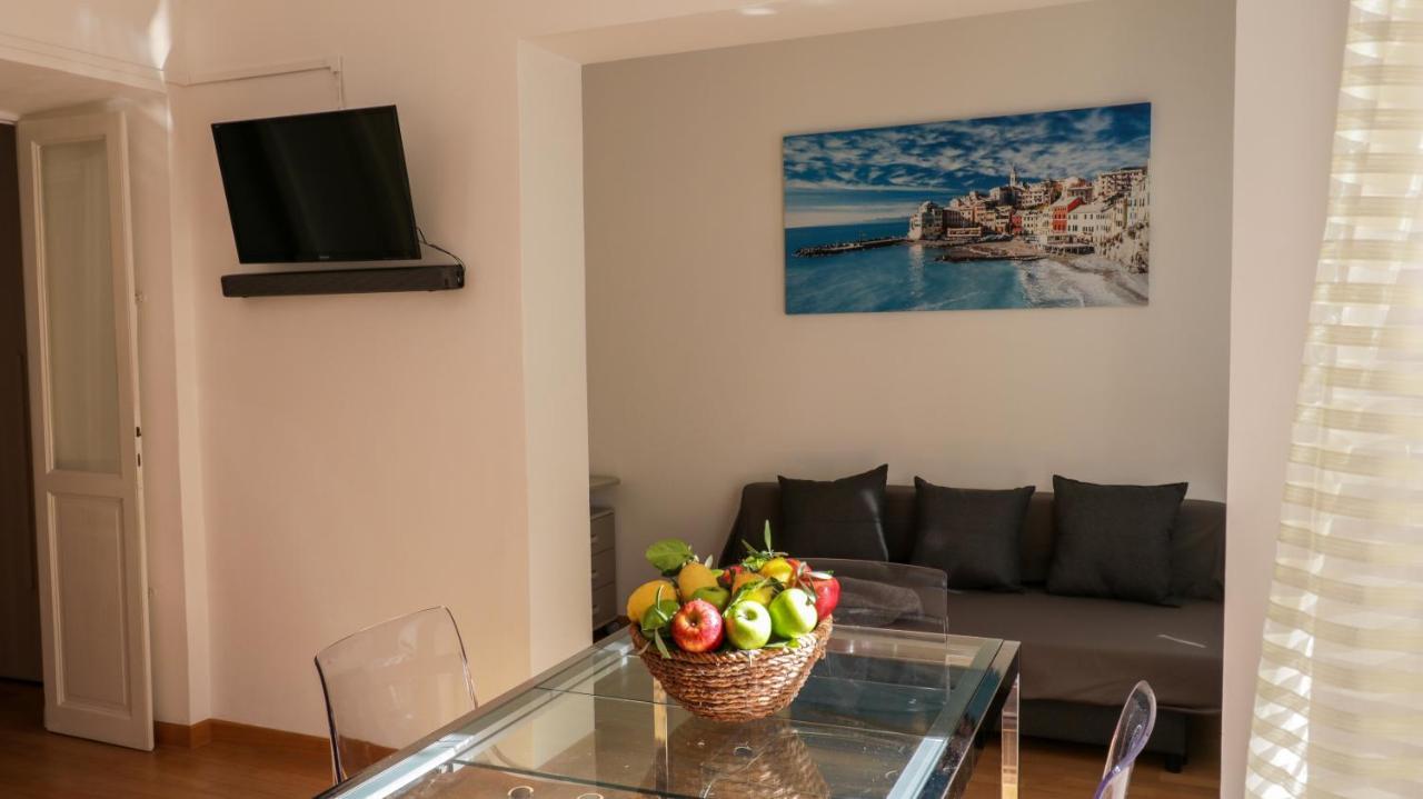 Apartamento Sole, Terrazza, Centro Citta E Wi-Fi Veloce! Génova Exterior foto