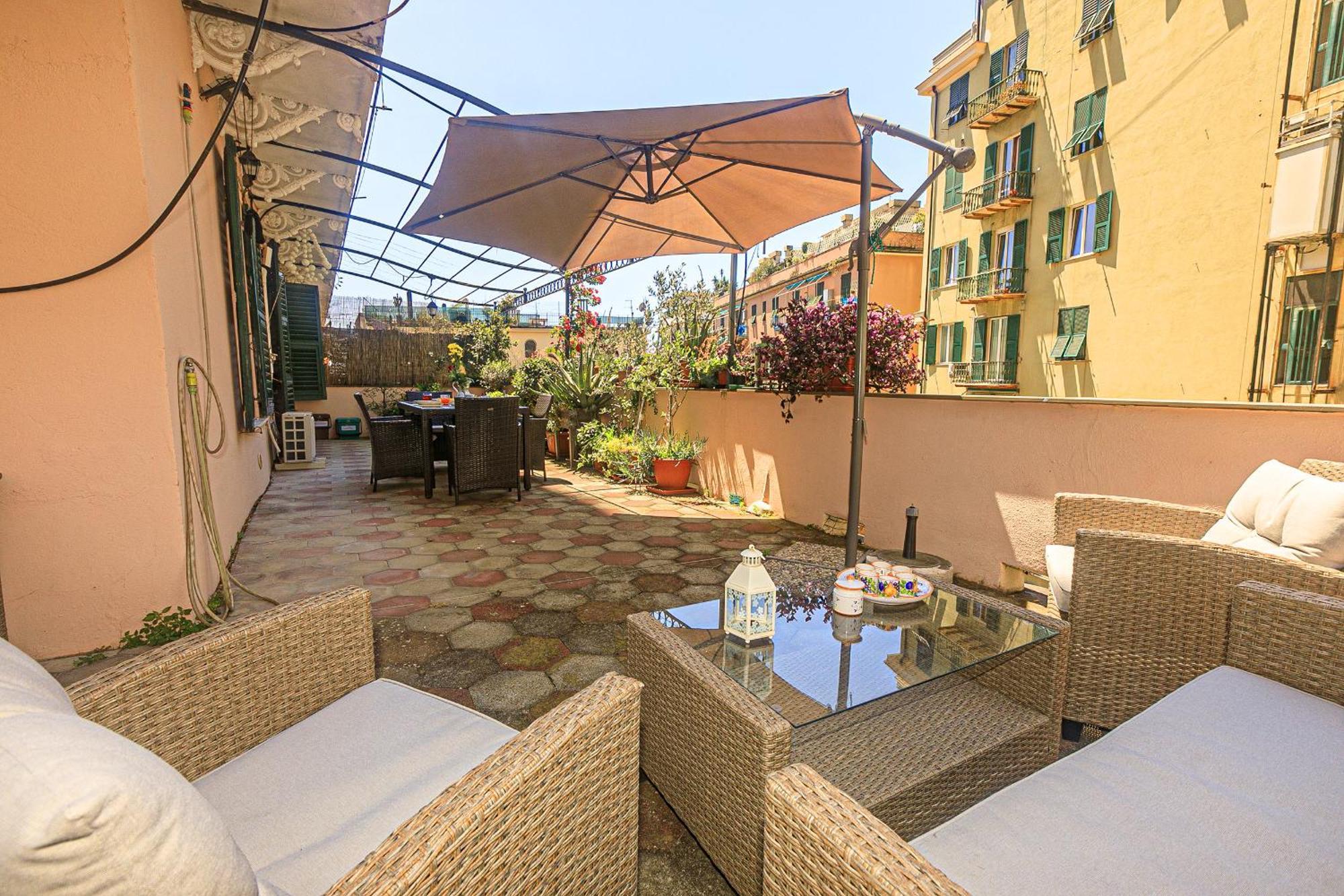 Apartamento Sole, Terrazza, Centro Citta E Wi-Fi Veloce! Génova Exterior foto