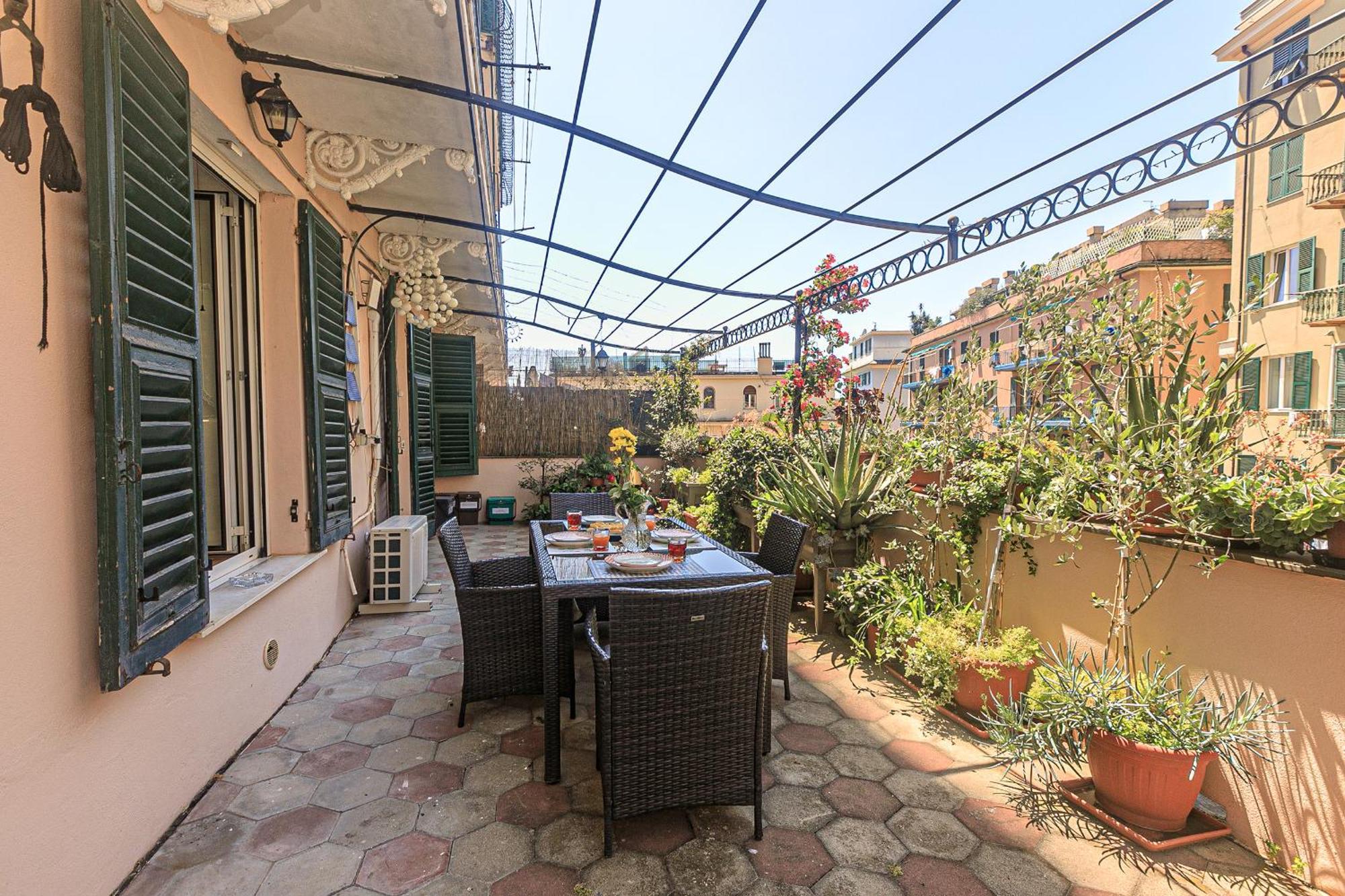 Apartamento Sole, Terrazza, Centro Citta E Wi-Fi Veloce! Génova Exterior foto