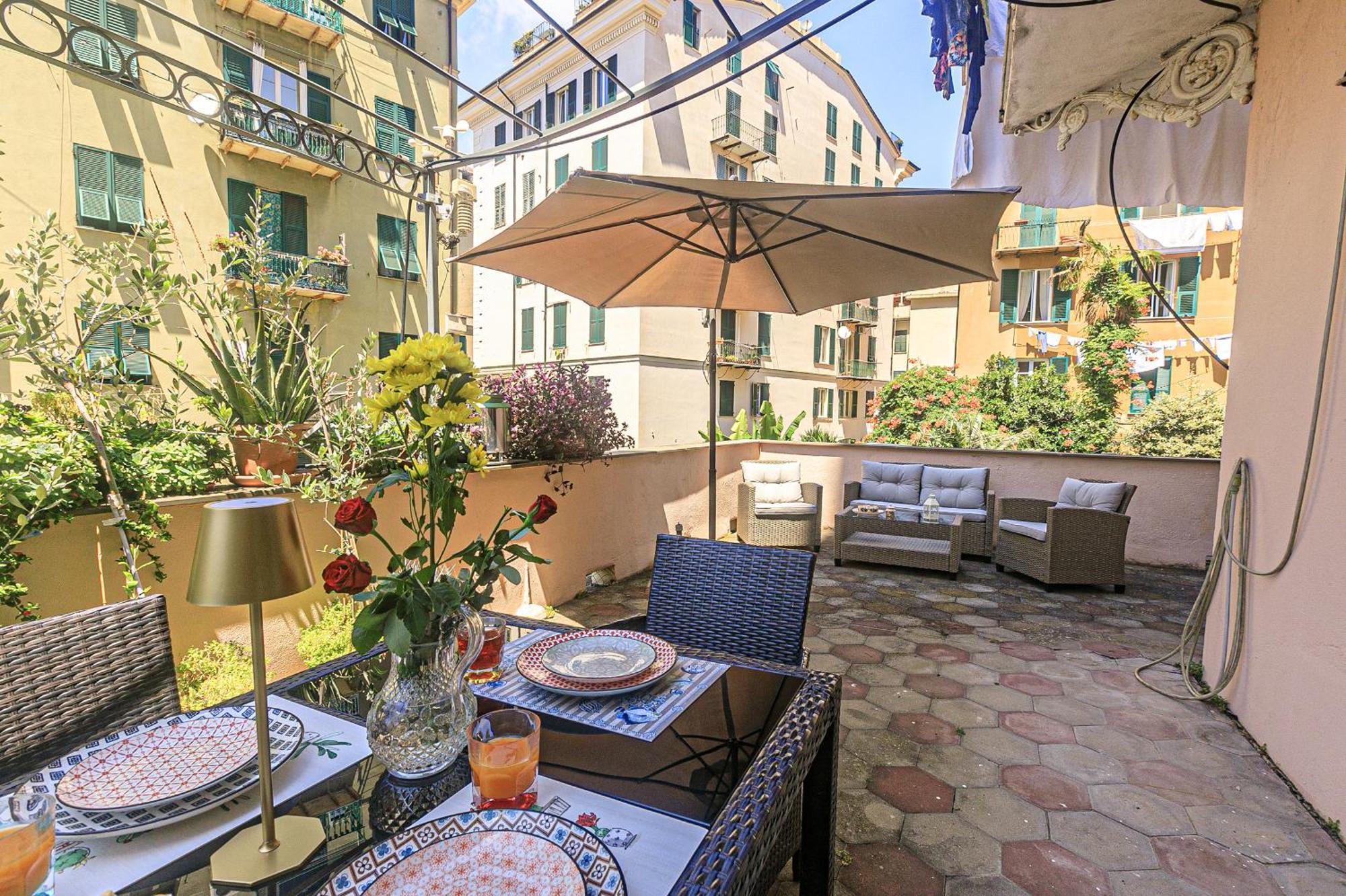 Apartamento Sole, Terrazza, Centro Citta E Wi-Fi Veloce! Génova Exterior foto